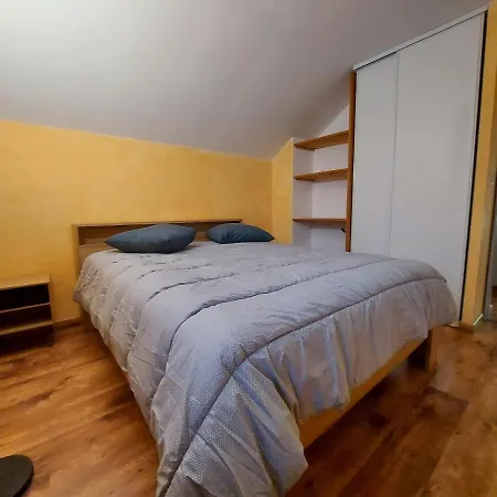 Holiday home D'annecy Chalet: Mountain View Retreat With Terrace And Garden Saint-Jorioz