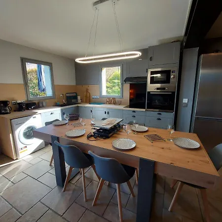 D'annecy Chalet: Mountain View Retreat With Terrace And Garden Holiday home *