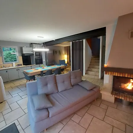 D'annecy Chalet: Mountain View Retreat With Terrace And Garden Holiday home